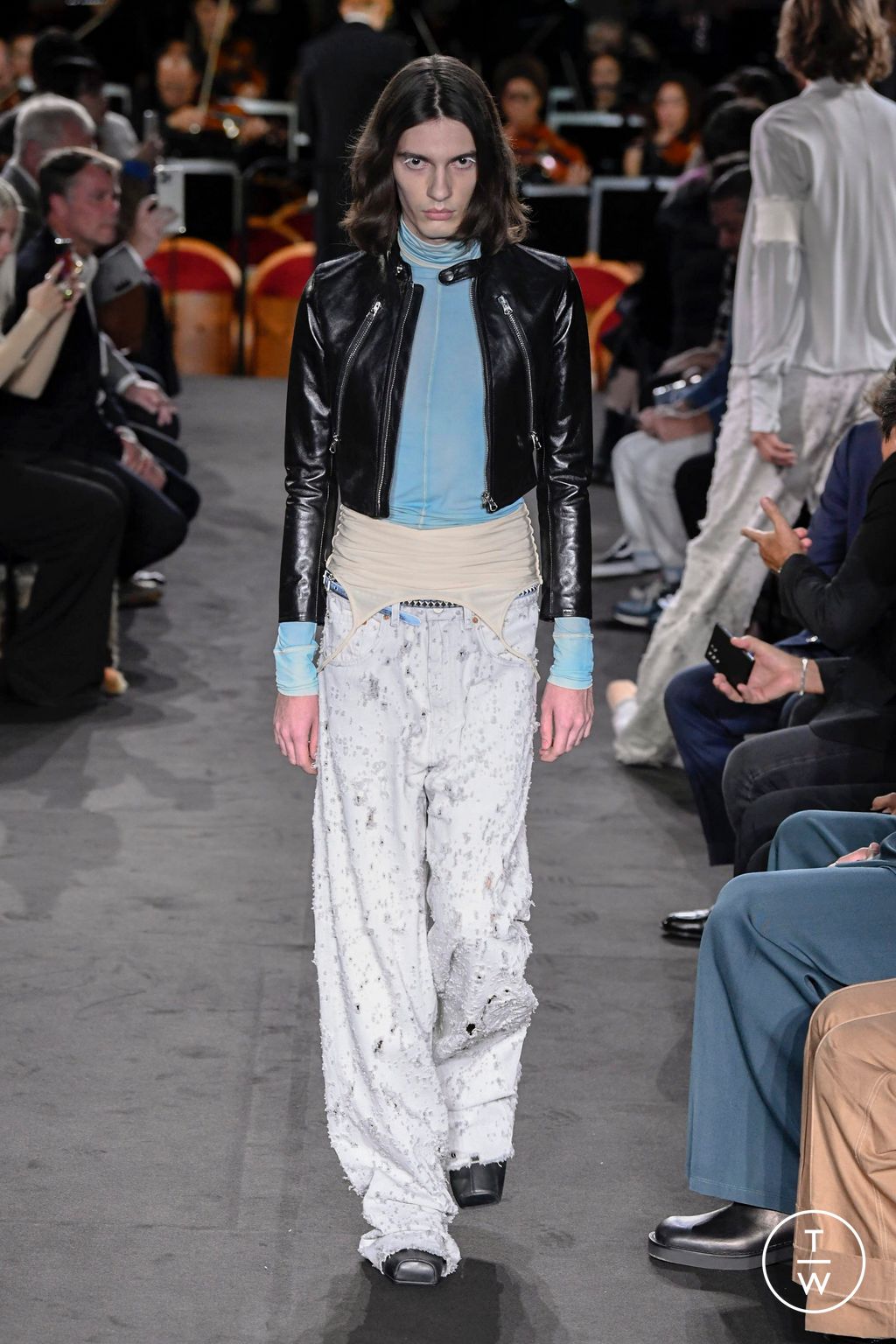 Fashion Week Milan Spring/Summer 2023 look 18 from the MM6 Maison Margiela collection womenswear