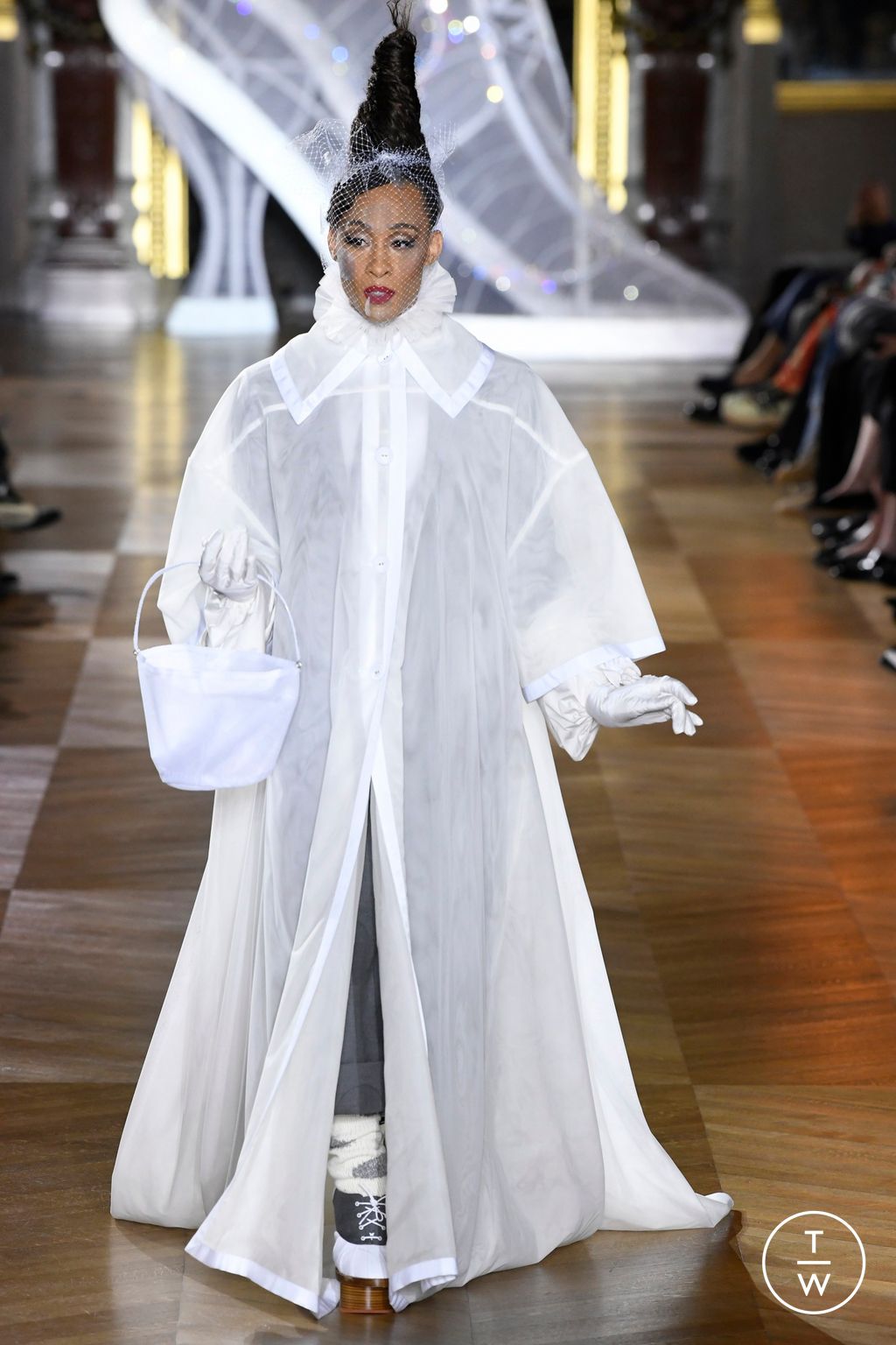 Fashion Week Paris Spring/Summer 2023 look 23 de la collection Thom Browne womenswear