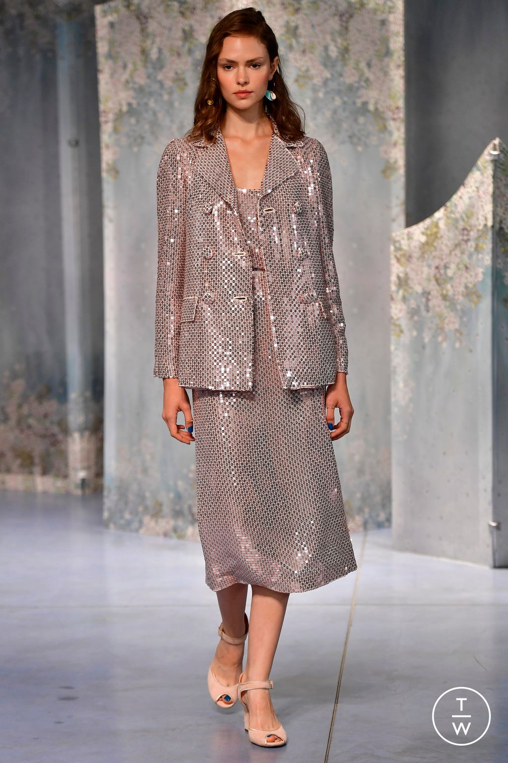 Fashion Week Milan Spring/Summer 2023 look 33 from the Luisa Beccaria collection womenswear