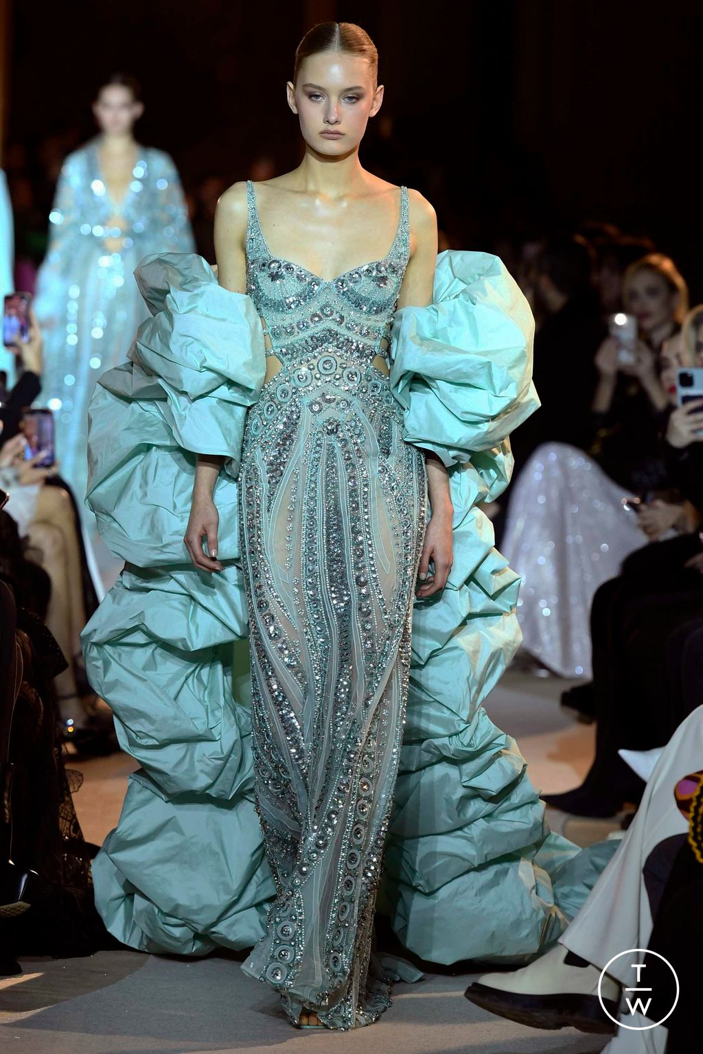 Fashion Week Paris Spring/Summer 2023 look 15 from the Zuhair Murad collection couture