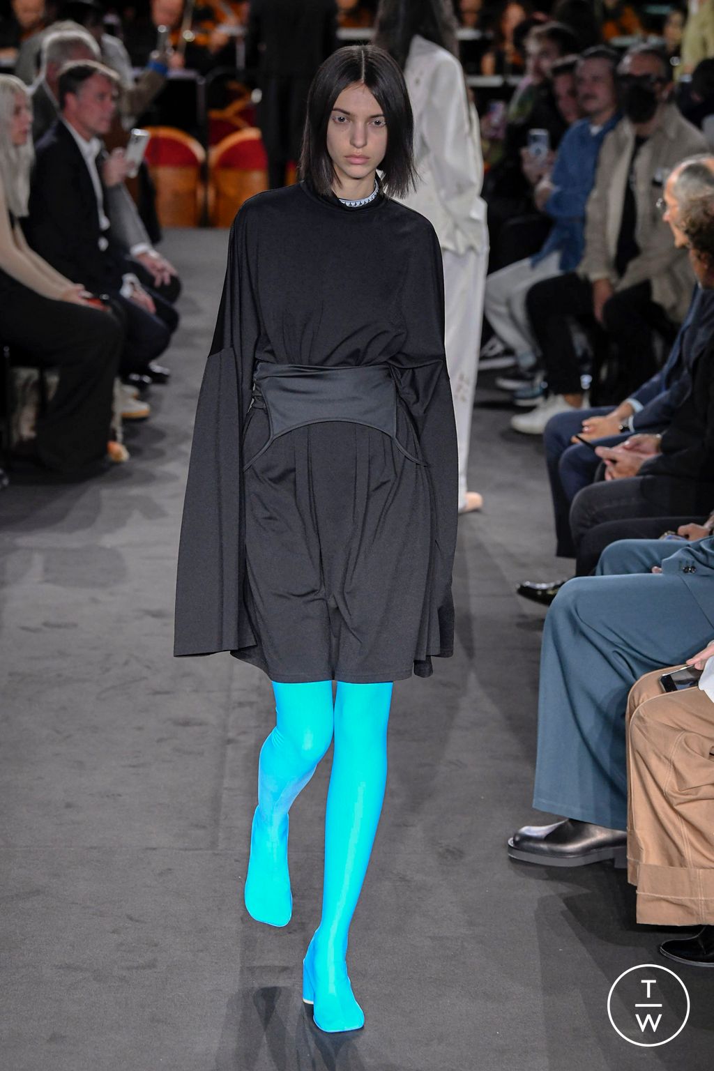 Fashion Week Milan Spring/Summer 2023 look 24 from the MM6 collection womenswear