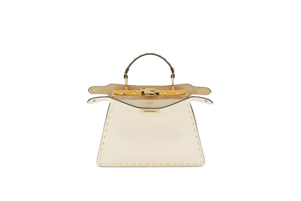 Fashion Week Milan Fall/Winter 2021 look 16 from the Fendi collection womenswear accessories