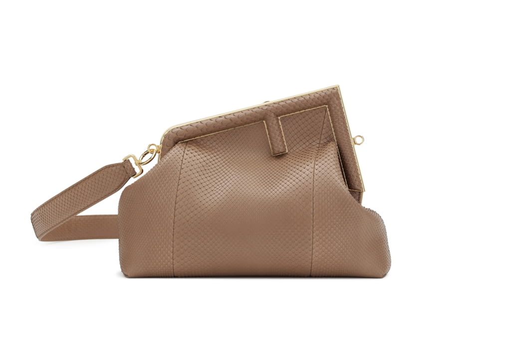 Fashion Week Milan Fall/Winter 2021 look 24 from the Fendi collection womenswear accessories