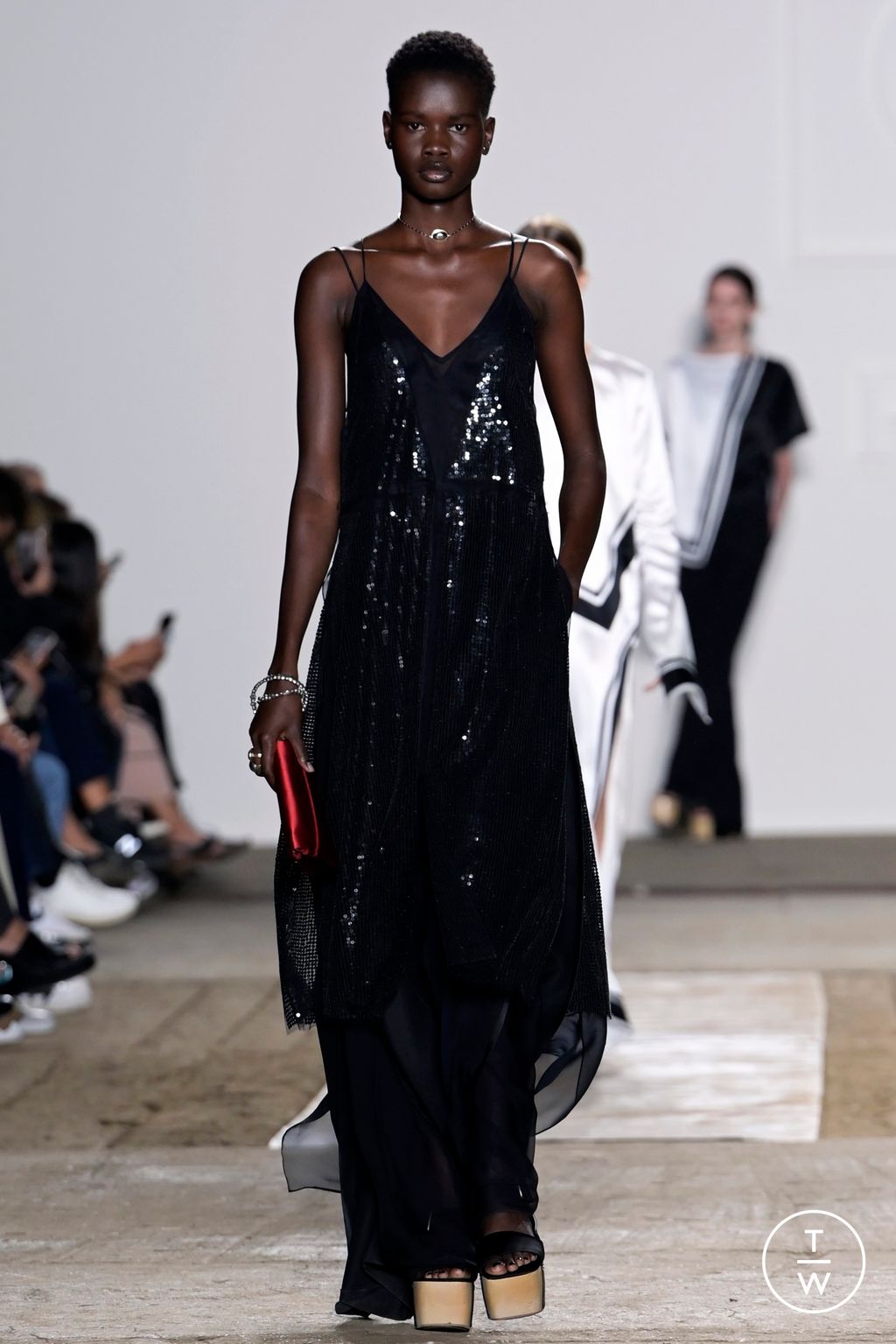 Fashion Week Milan Spring/Summer 2023 look 8 from the Ports 1961 collection womenswear