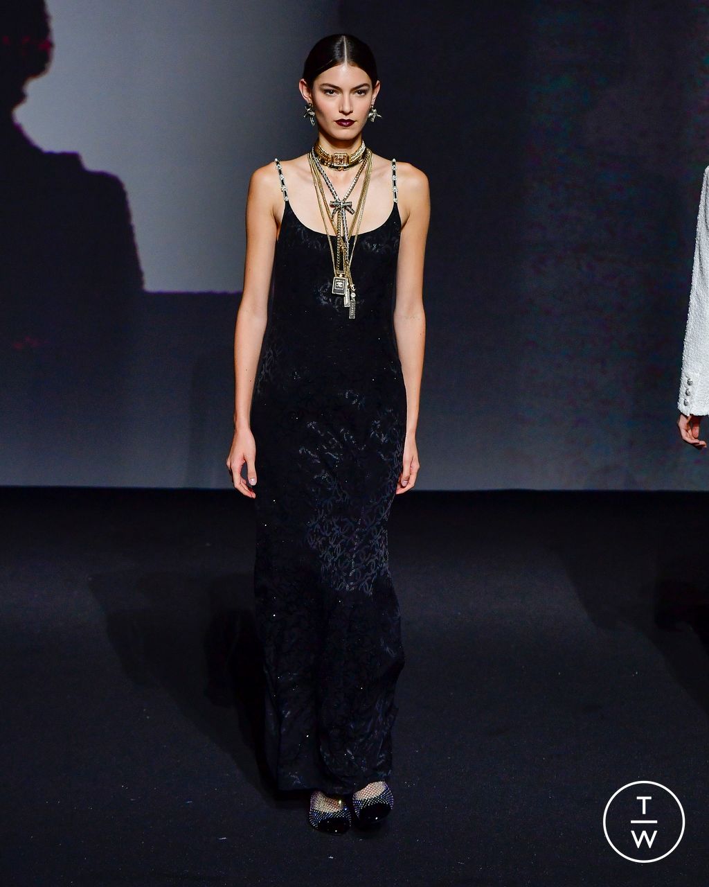 Fashion Week Paris Spring/Summer 2023 look 70 from the Chanel collection 女装