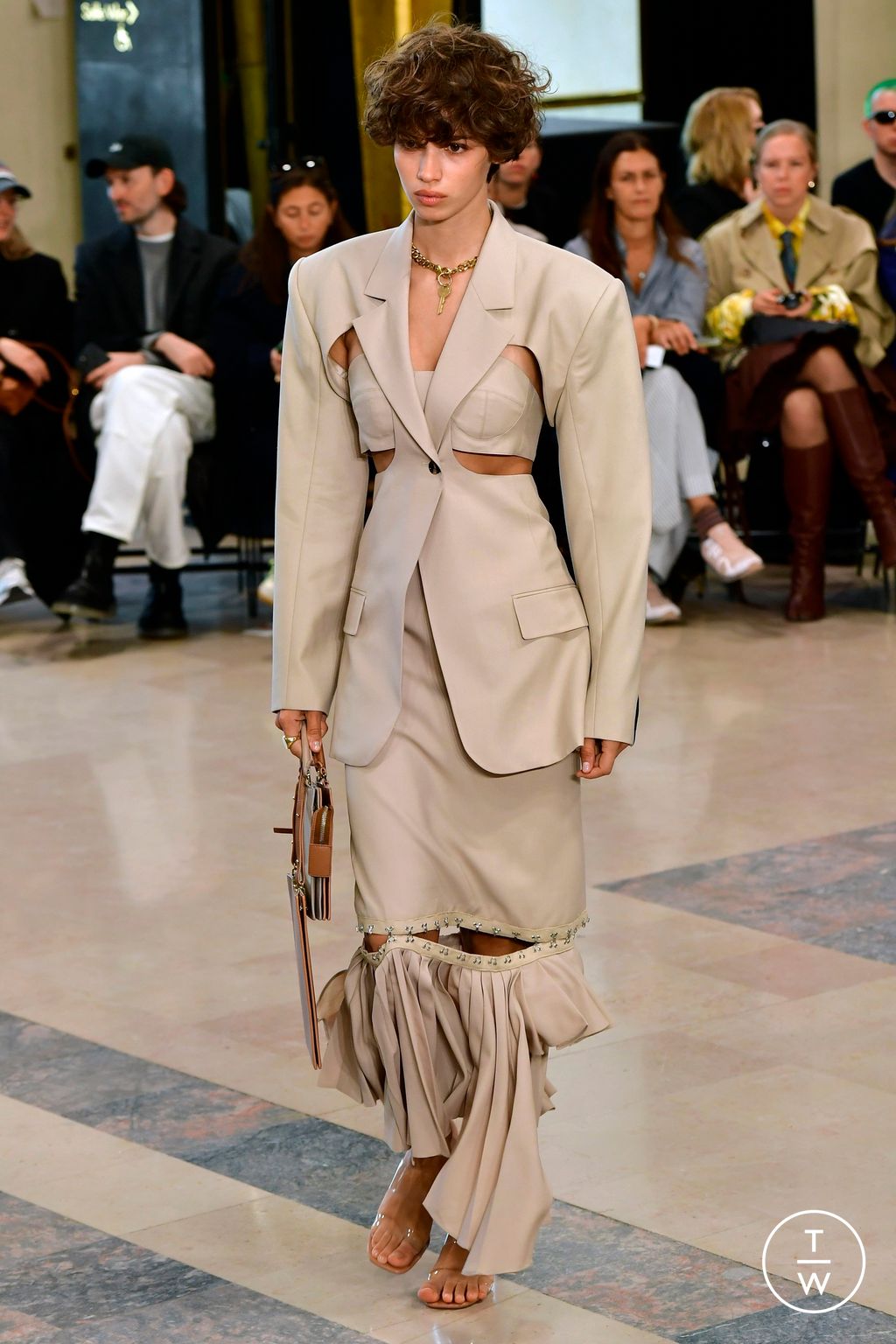 Fashion Week Paris Spring/Summer 2023 look 1 from the Rokh collection 女装