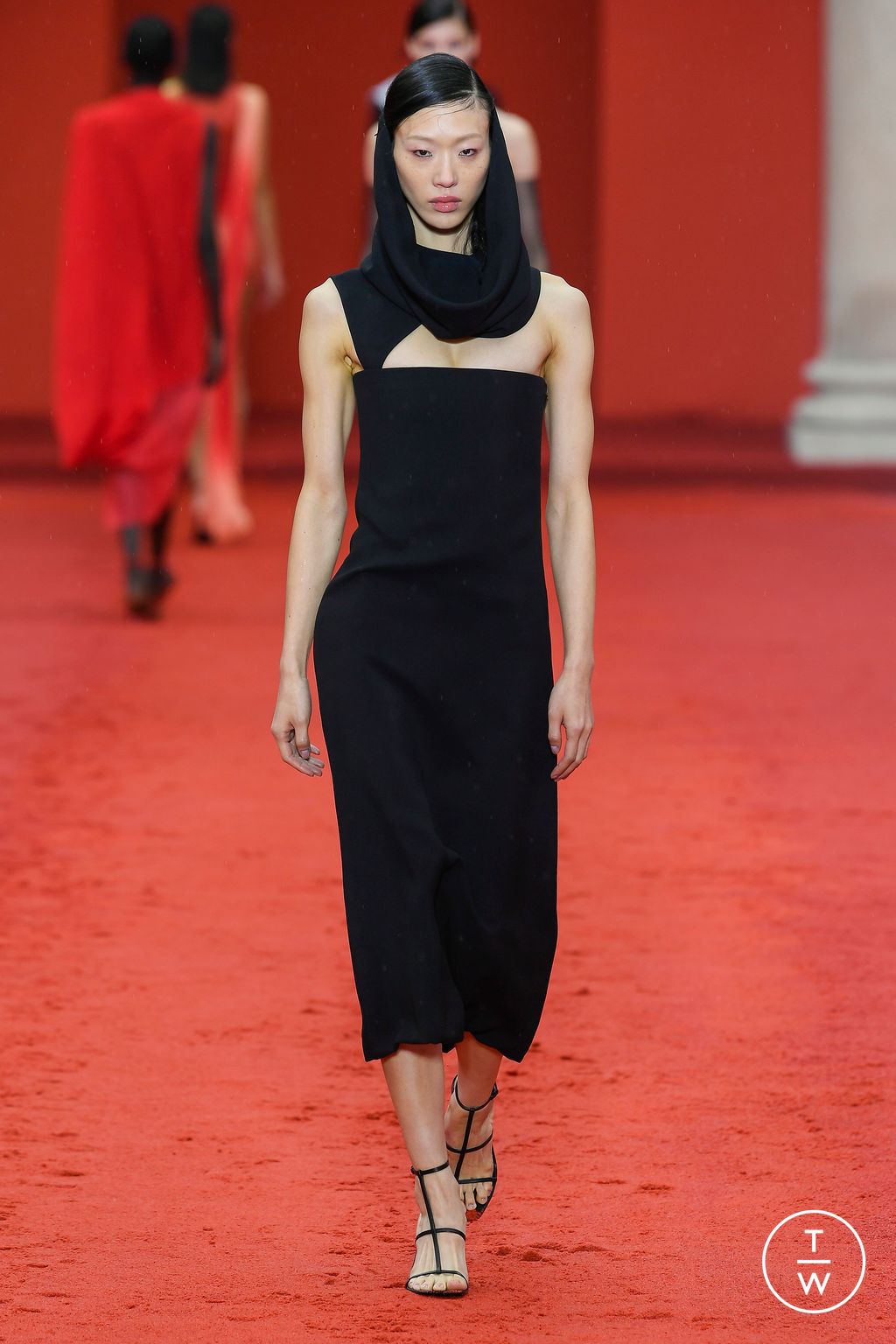 Fashion Week Milan Spring/Summer 2023 look 60 from the Ferragamo collection womenswear