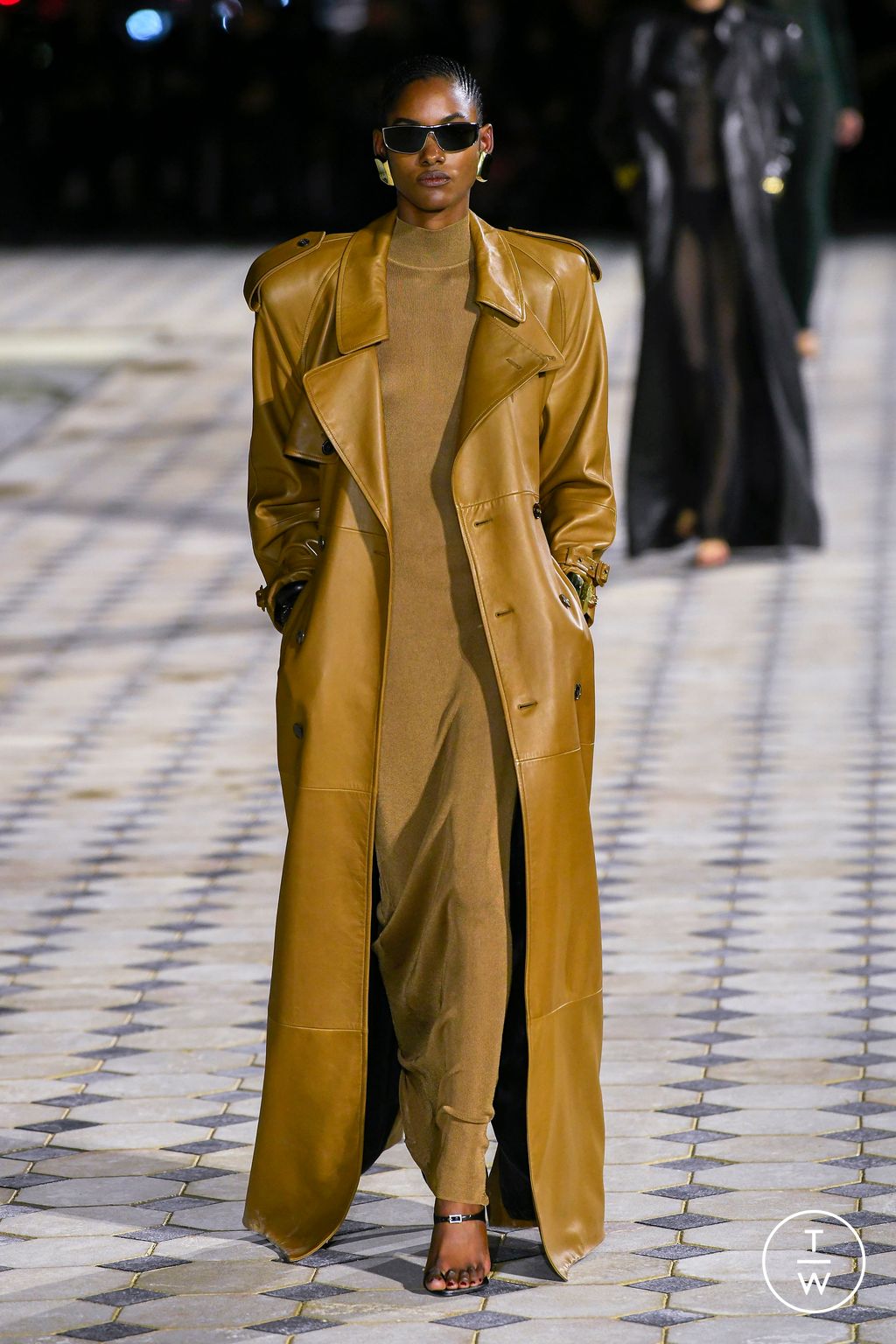 Fashion Week Paris Spring/Summer 2023 look 3 from the Saint Laurent collection womenswear