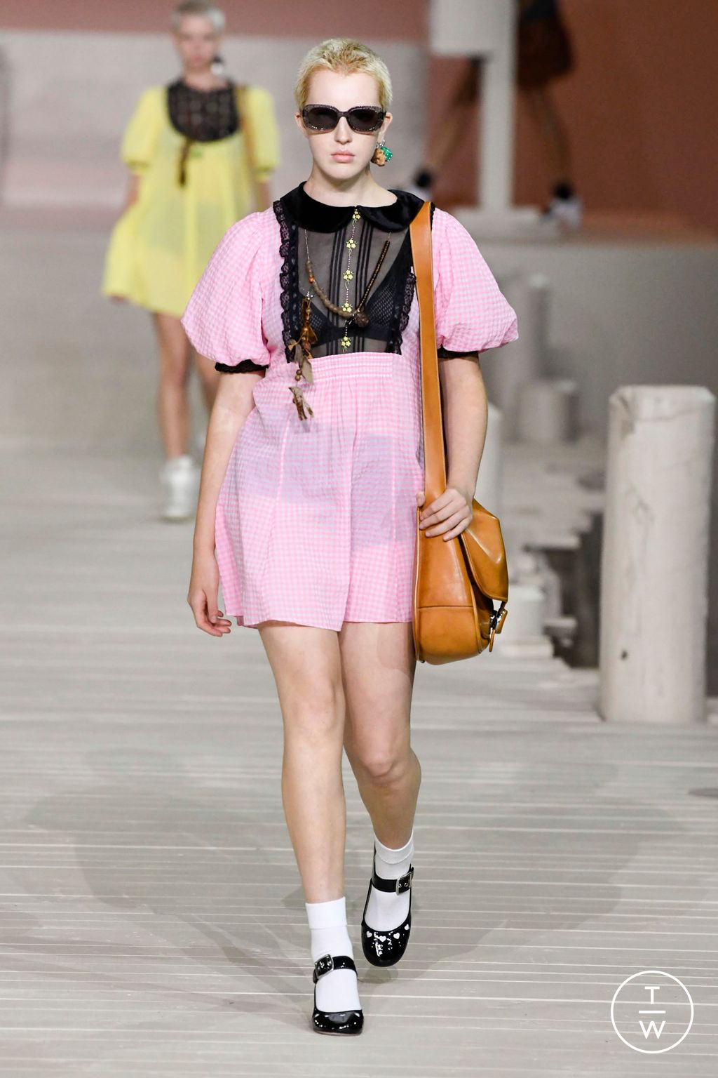 Fashion Week New York Spring/Summer 2023 look 18 de la collection Coach womenswear