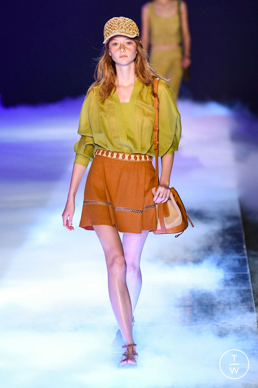Fashion Week Milan Spring/Summer 2023 look 22 from the Alberta Ferretti collection 女装