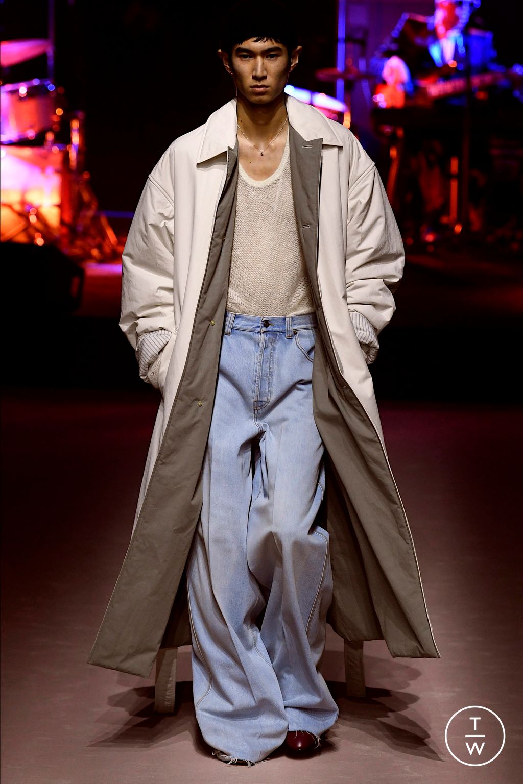 Fashion Week Milan Fall/Winter 2023 look 34 from the Gucci collection menswear