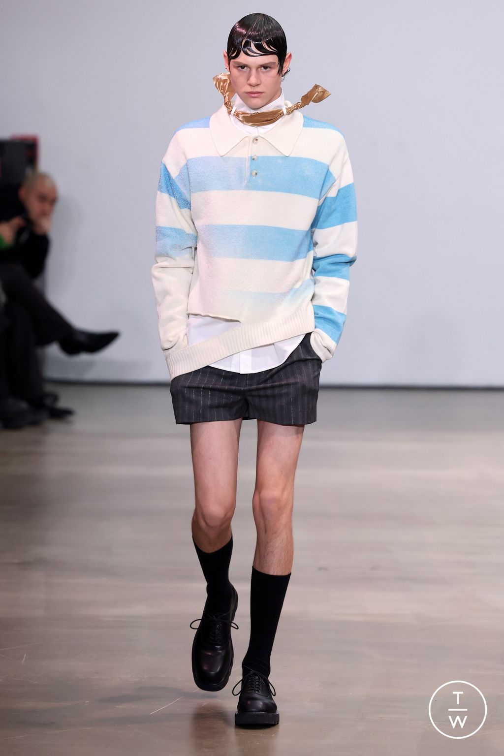 Fashion Week Paris Fall/Winter 2024 look 24 from the 8ON8 collection 男装