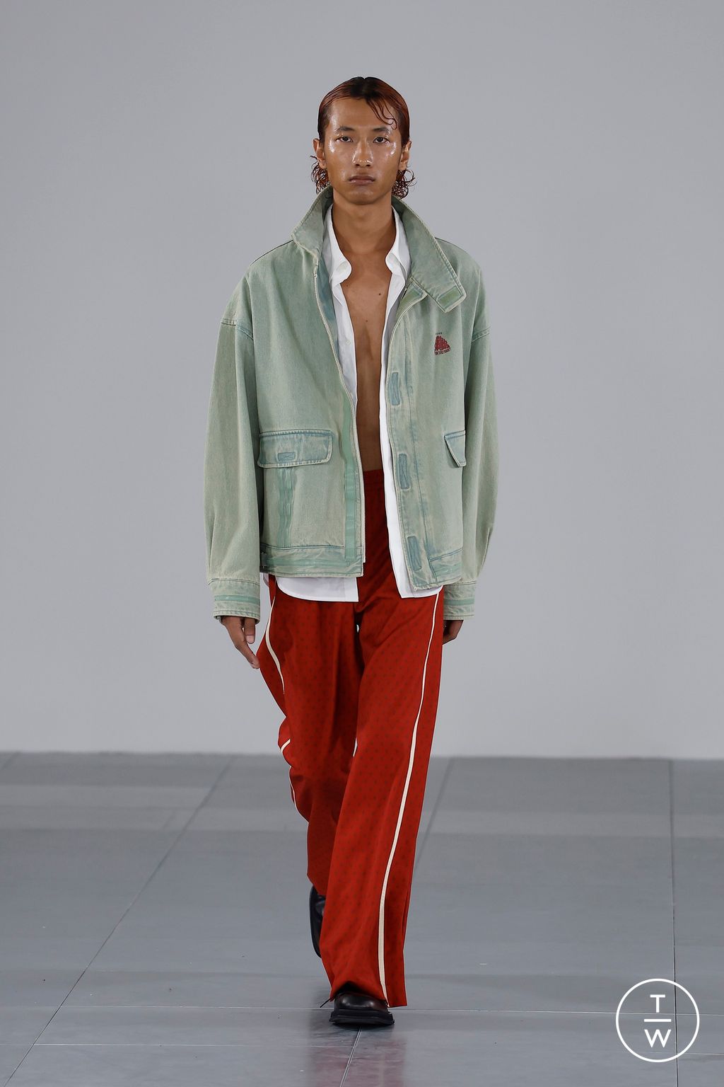 Fashion Week London Spring/Summer 2024 look 10 from the 8ON8 collection womenswear