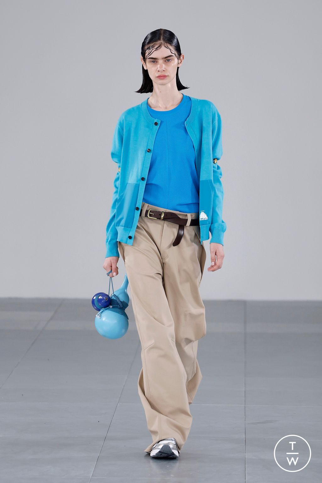 Fashion Week London Spring/Summer 2024 look 18 from the 8ON8 collection womenswear
