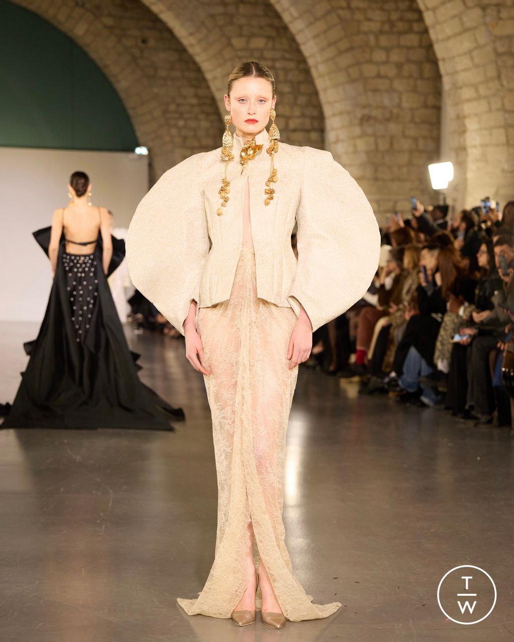 Fashion Week Paris Spring/Summer 2026 look 9 de la collection Juana Martin couture
