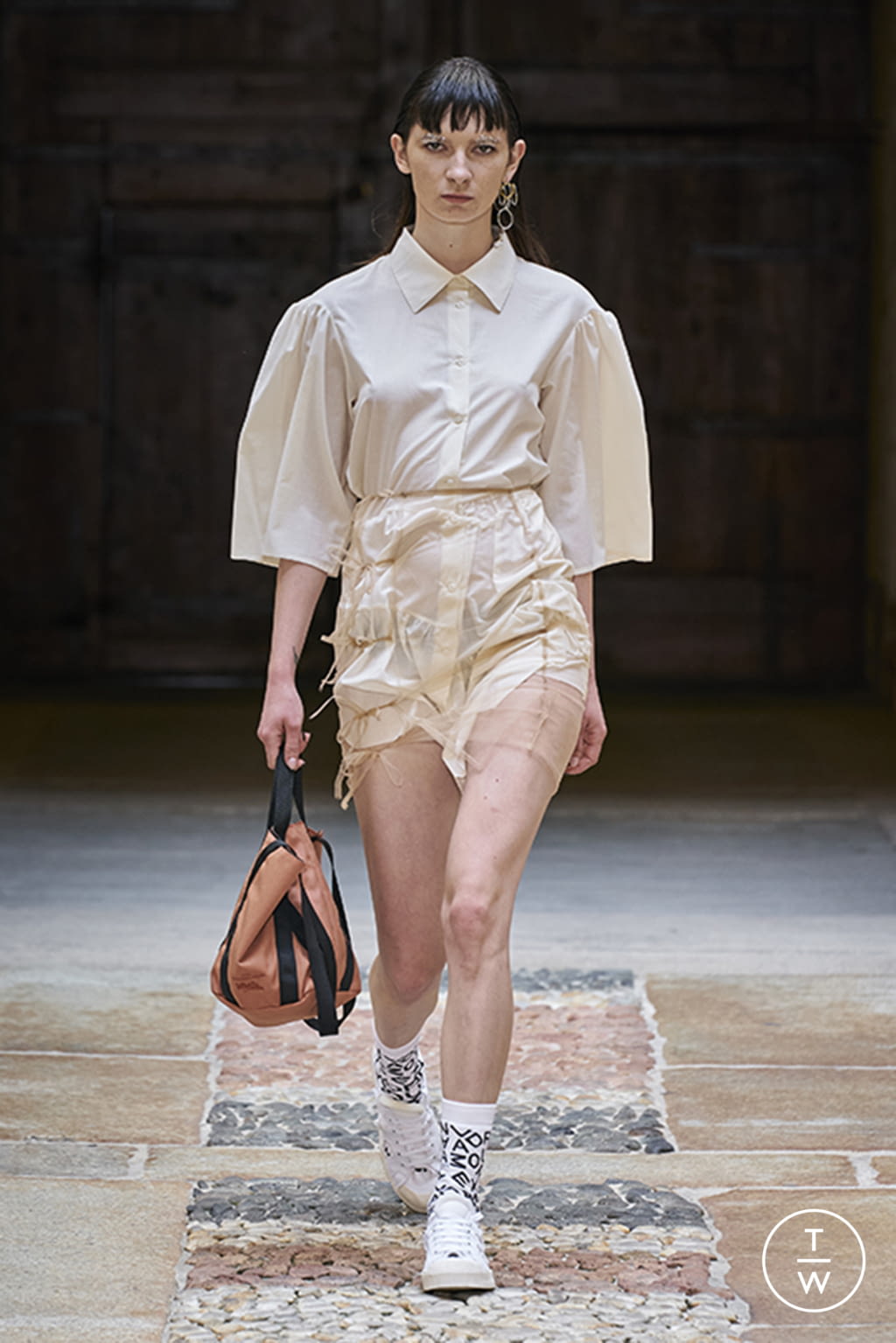Fashion Week Milan Spring/Summer 2021 look 9 de la collection Alexandra Moura womenswear
