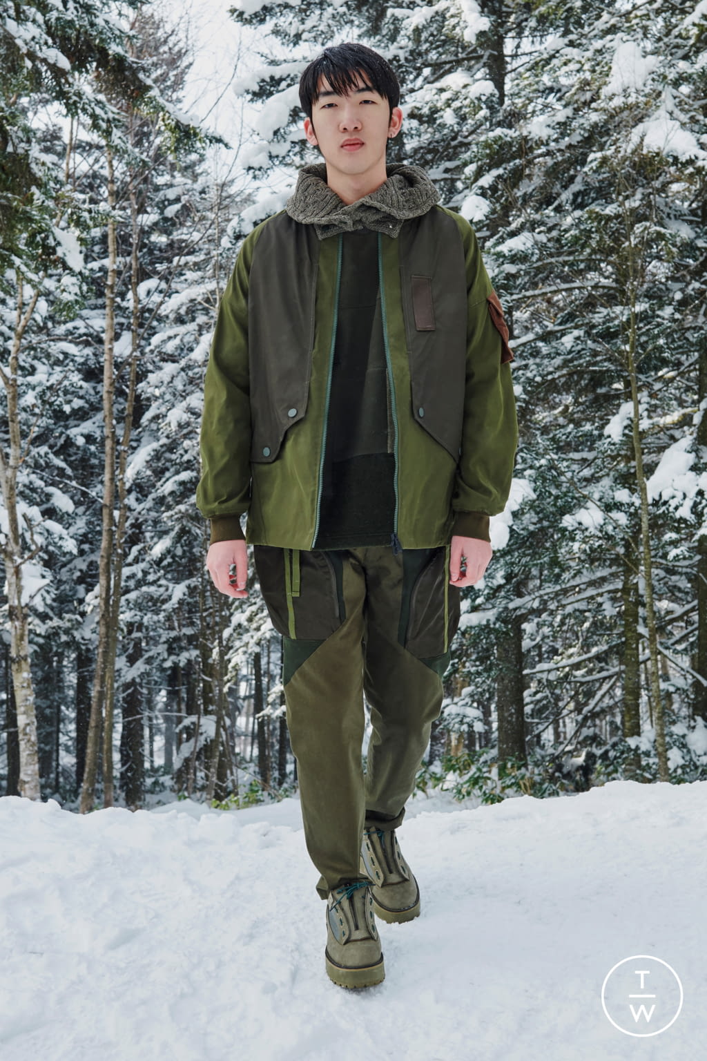 Fashion Week Paris Fall/Winter 2021 look 9 from the White Mountaineering collection menswear