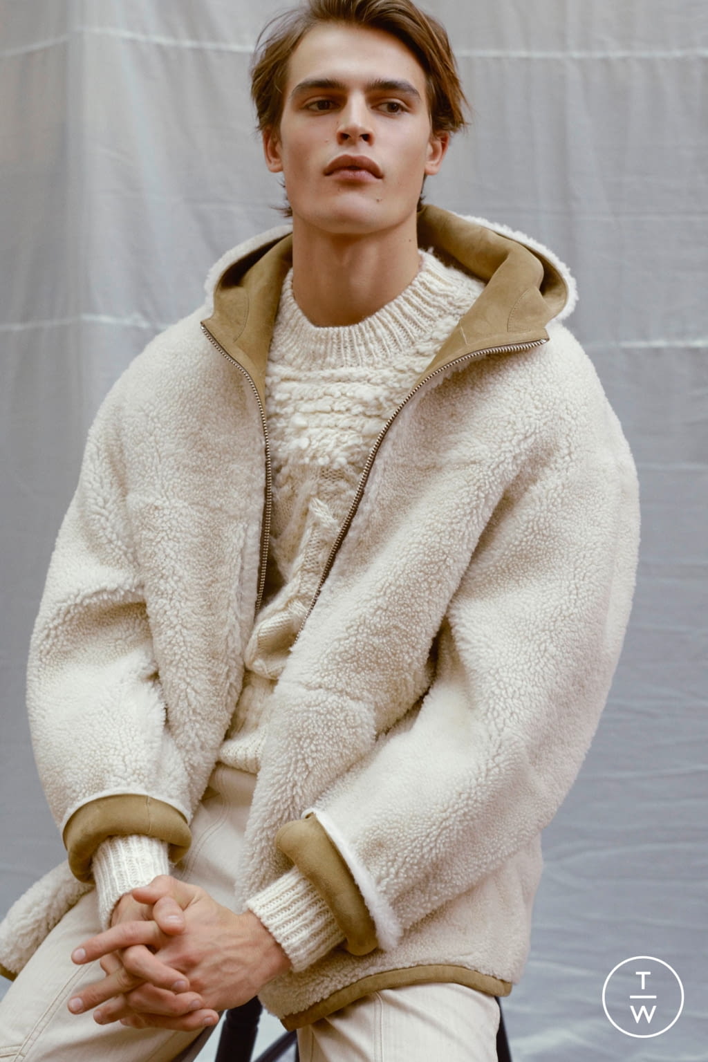 Fashion Week Paris Fall/Winter 2019 look 9 from the Isabel Marant collection menswear