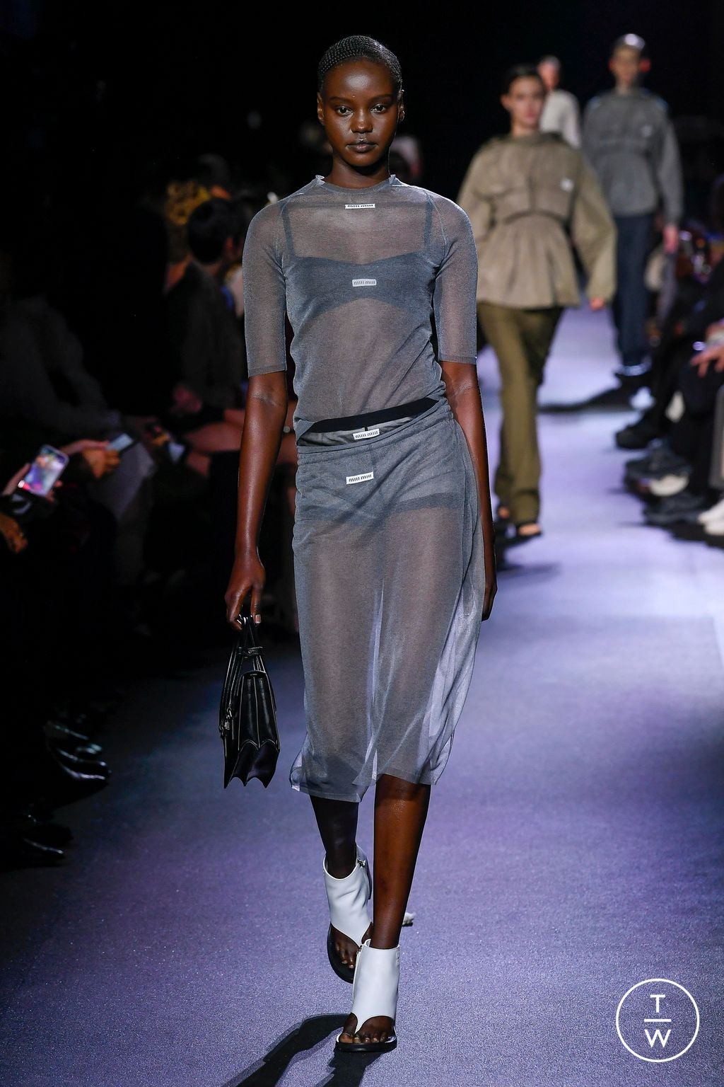 Fashion Week Paris Spring/Summer 2023 look 31 from the Miu Miu collection womenswear