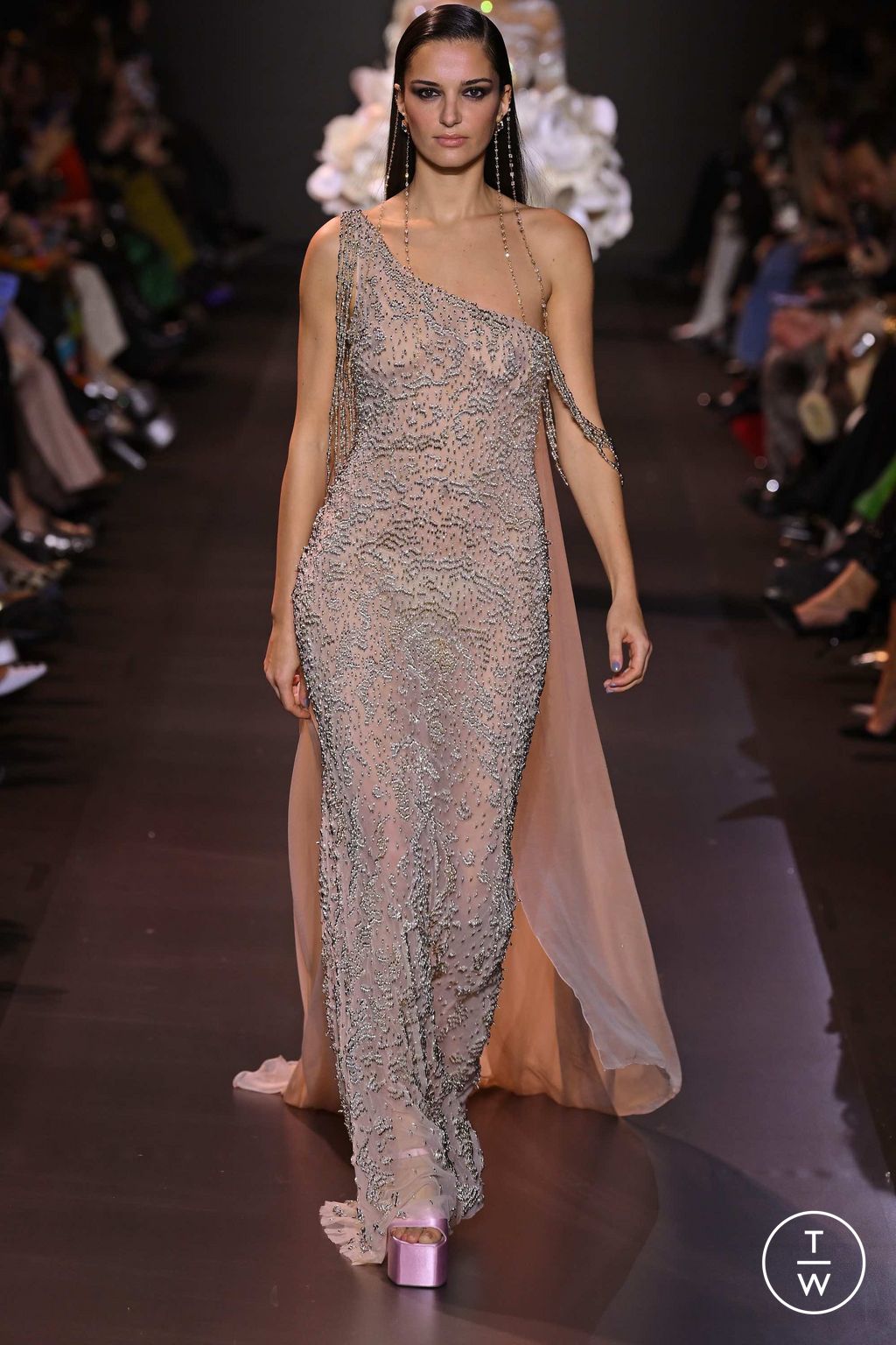 Fashion Week Paris Spring/Summer 2023 look 51 from the Georges Hobeika collection couture