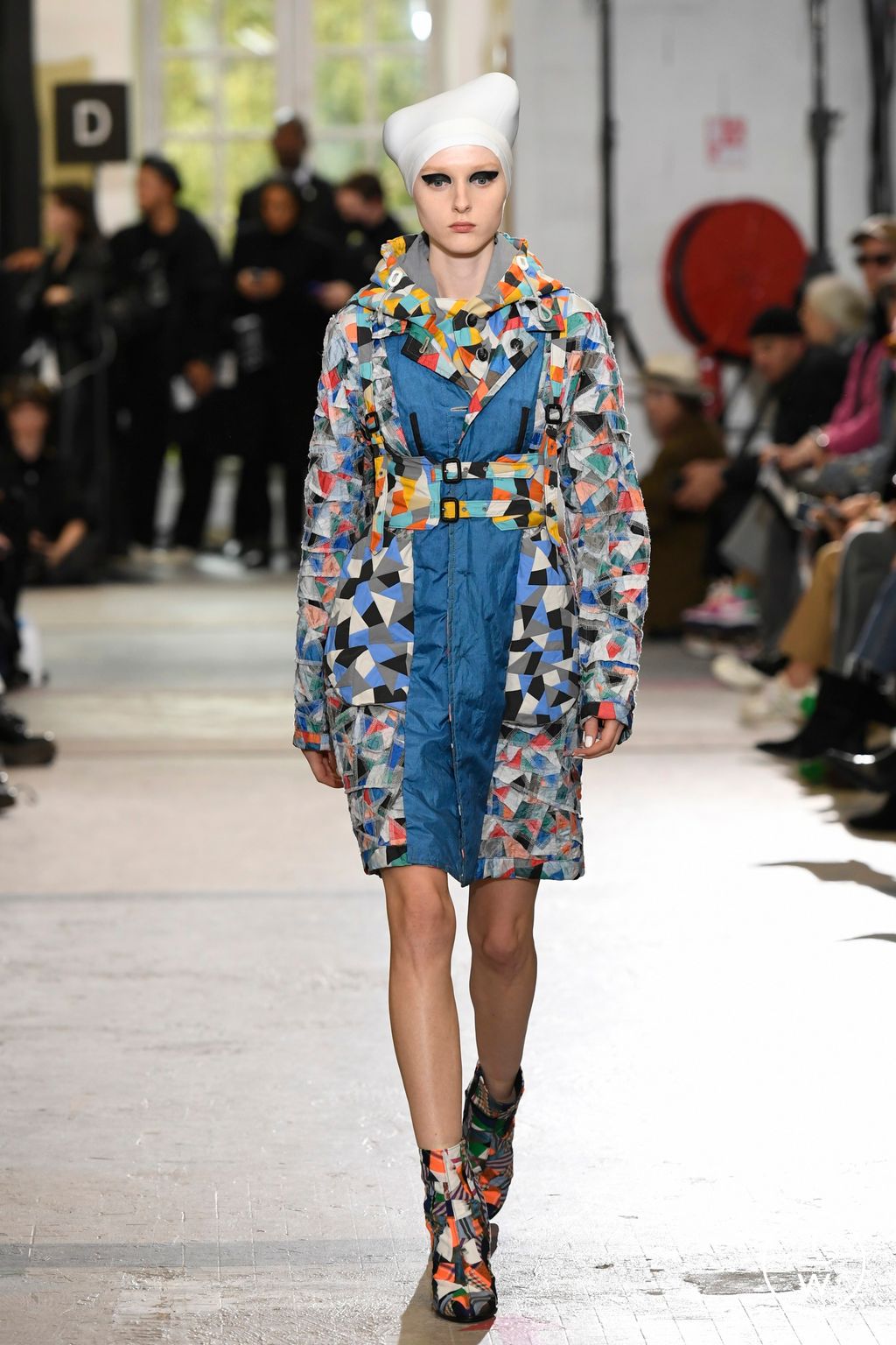 Fashion Week Paris Spring/Summer 2023 look 30 de la collection Anrealage womenswear