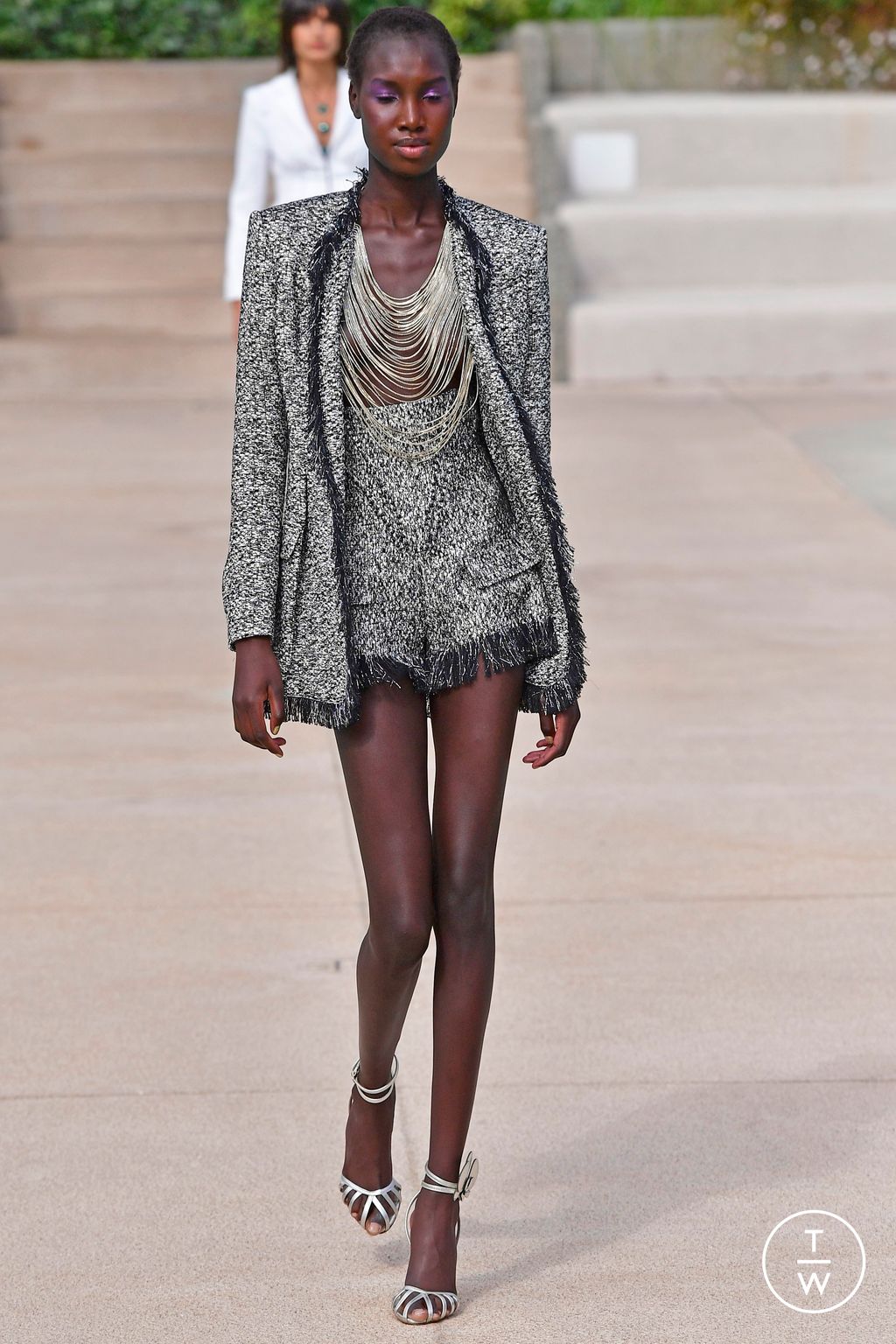 Fashion Week Milan Spring/Summer 2023 look 15 from the Genny collection womenswear