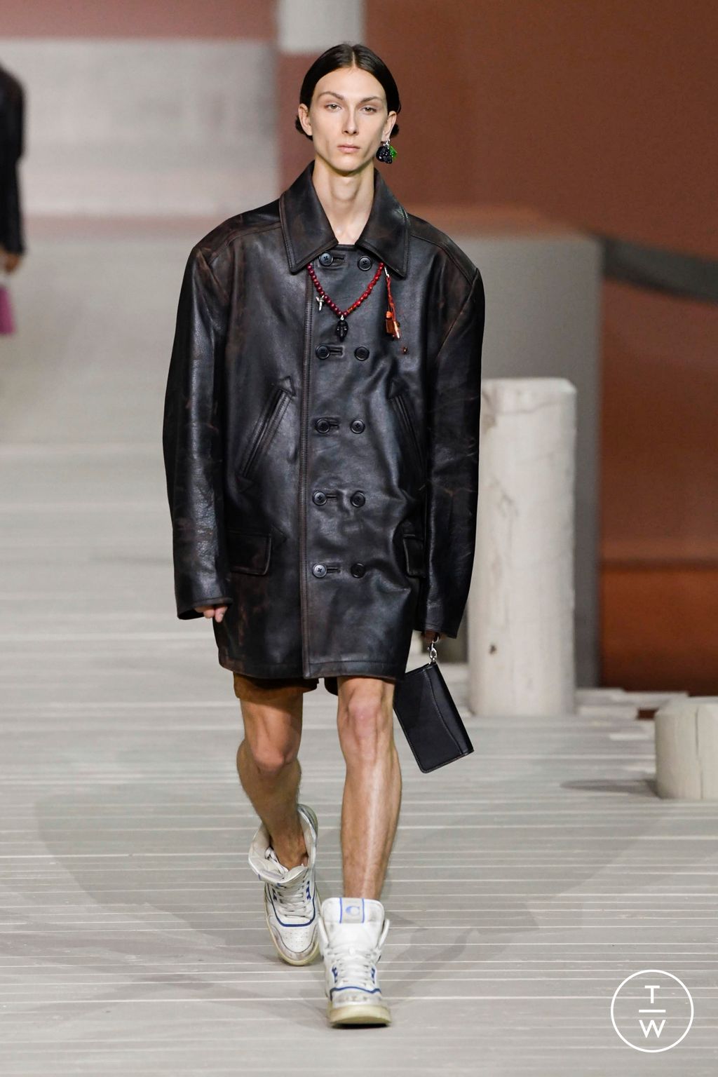 Fashion Week New York Spring/Summer 2023 look 3 from the Coach collection 女装