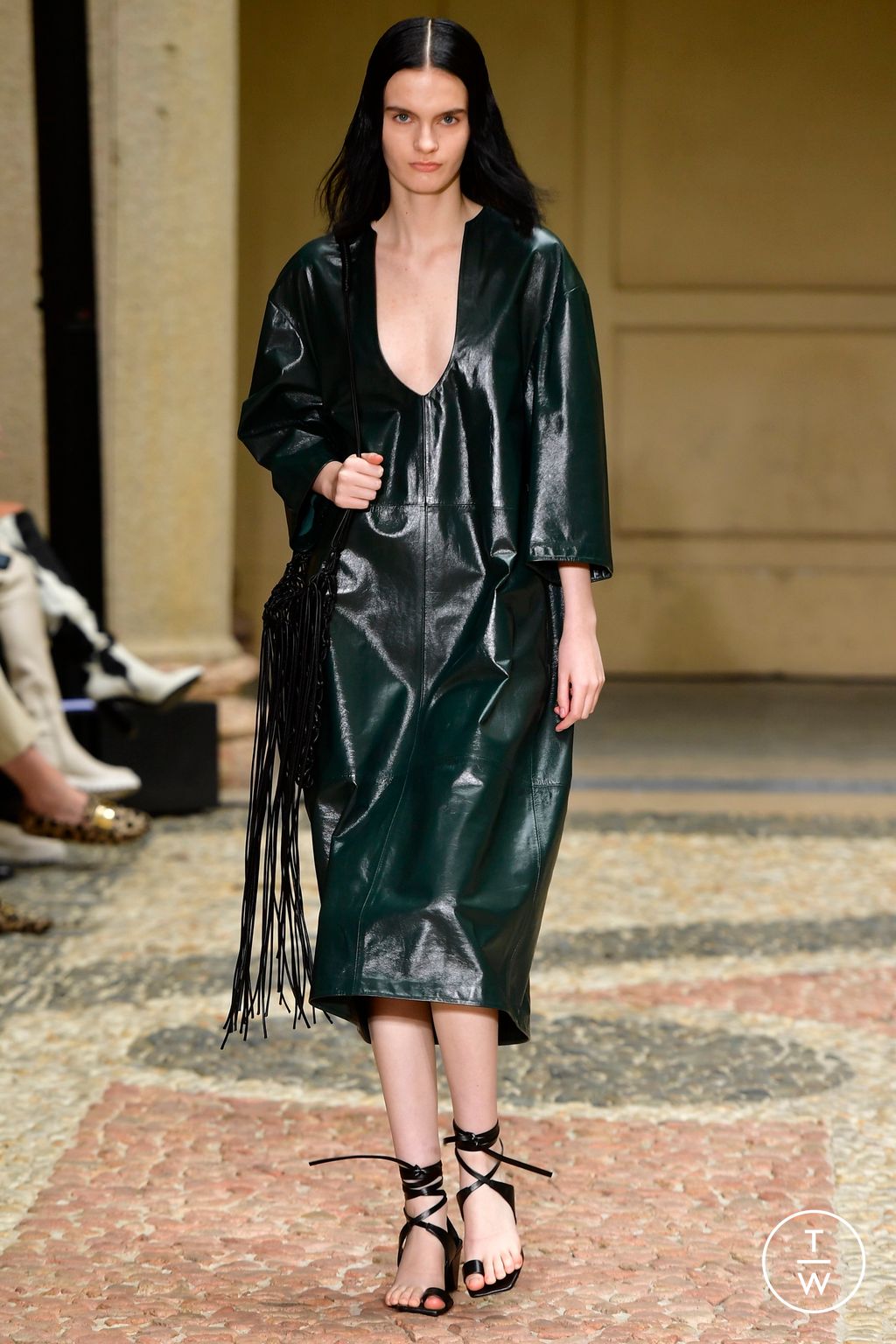 Fashion Week Milan Spring/Summer 2023 look 16 from the Calcaterra collection womenswear