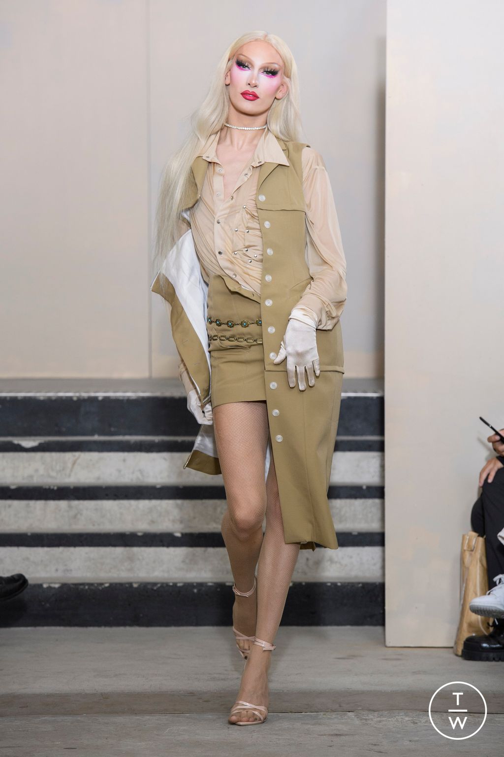 Fashion Week Paris Spring/Summer 2023 look 24 from the WEINSANTO collection womenswear