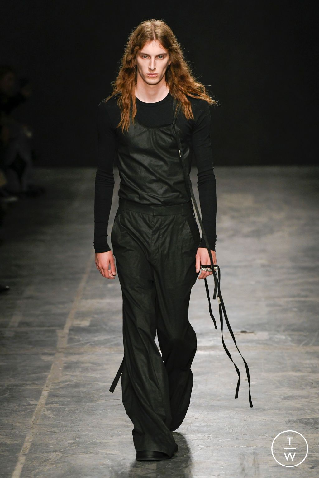 Fashion Week Paris Spring/Summer 2023 look 5 from the Ann Demeulemeester collection 女装