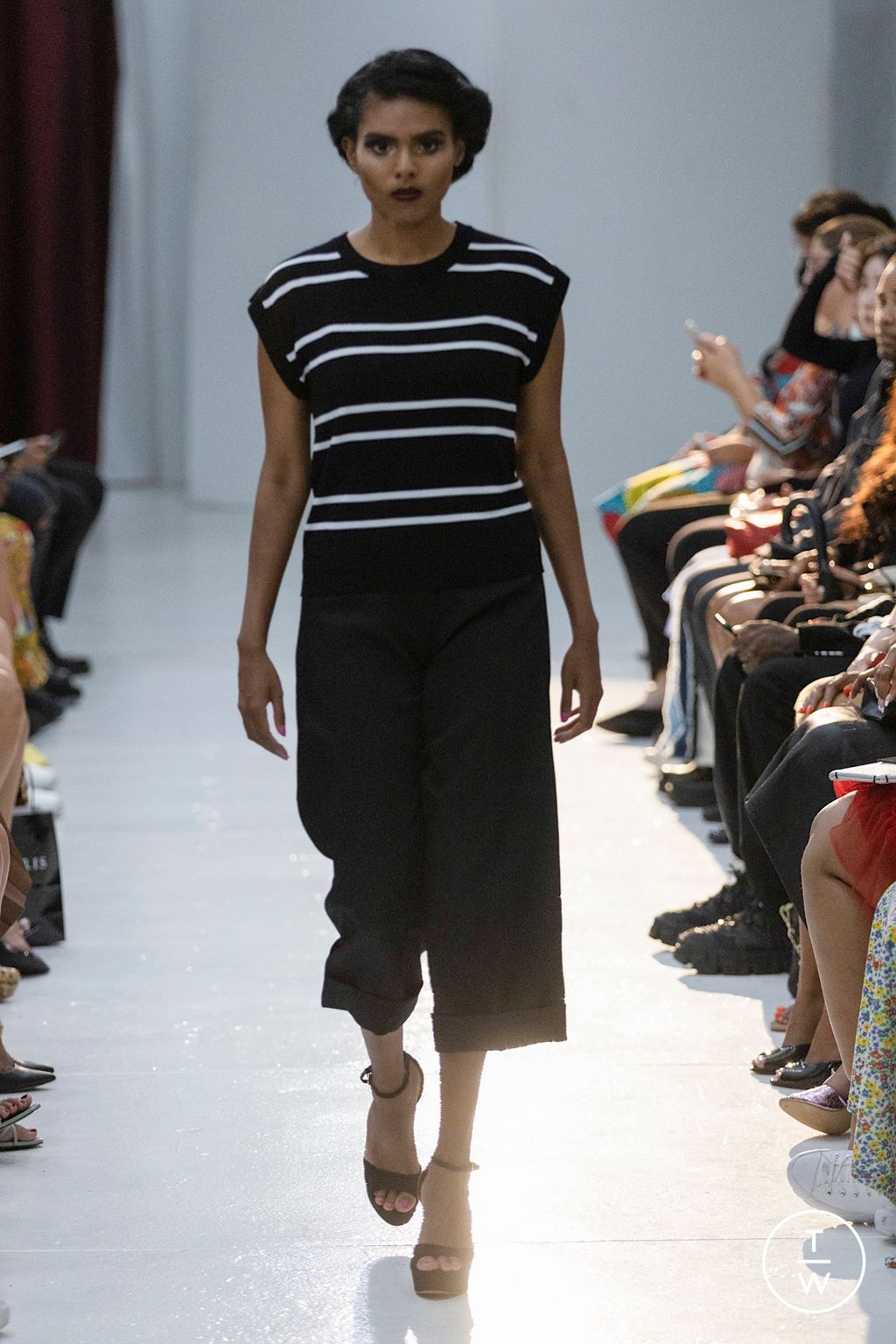 Fashion Week New York Spring/Summer 2023 look 28 de la collection Negris Lebrum womenswear