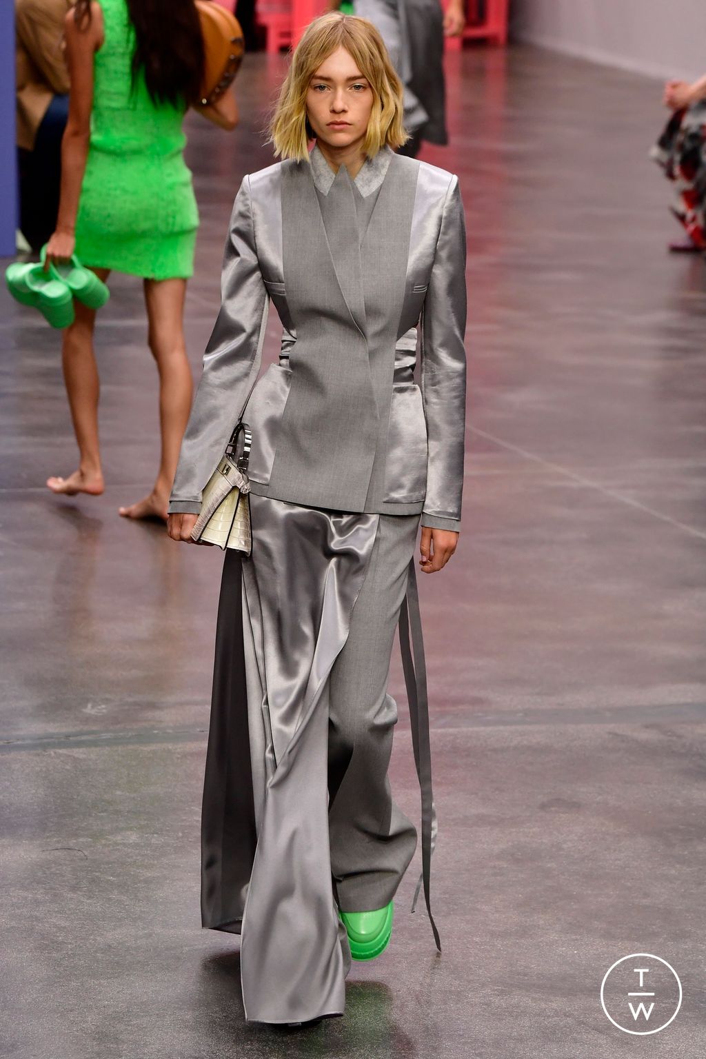 Fashion Week Milan Spring/Summer 2023 look 39 from the Fendi collection 女装