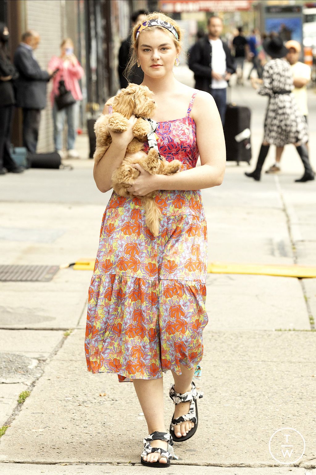 Fashion Week New York Spring/Summer 2023 look 31 from the SNOW XUE GAO collection womenswear