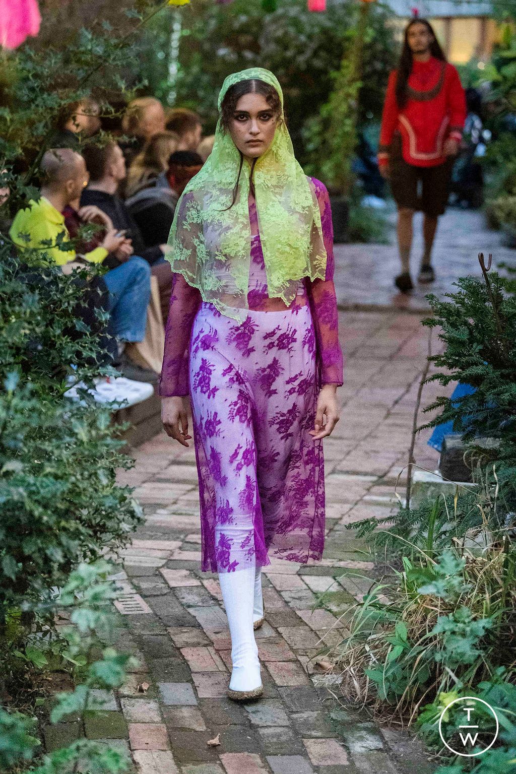 Fashion Week London Spring/Summer 2023 look 6 from the Paria Farzaneh collection 女装