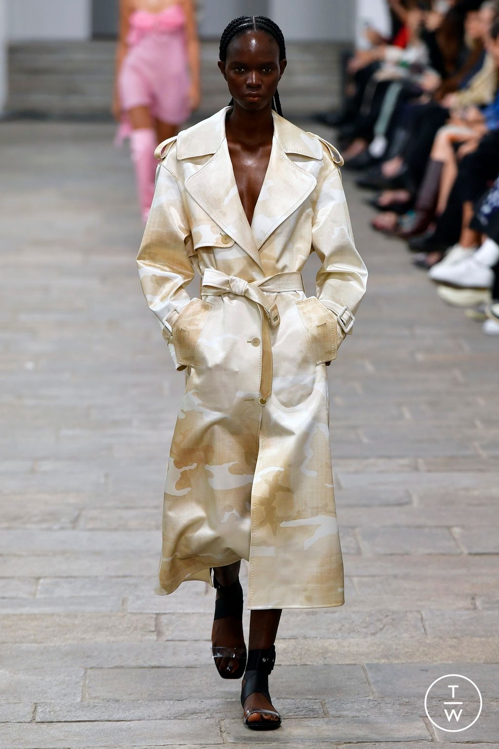 Fashion Week Milan Spring/Summer 2023 look 28 from the Ermanno Scervino collection womenswear