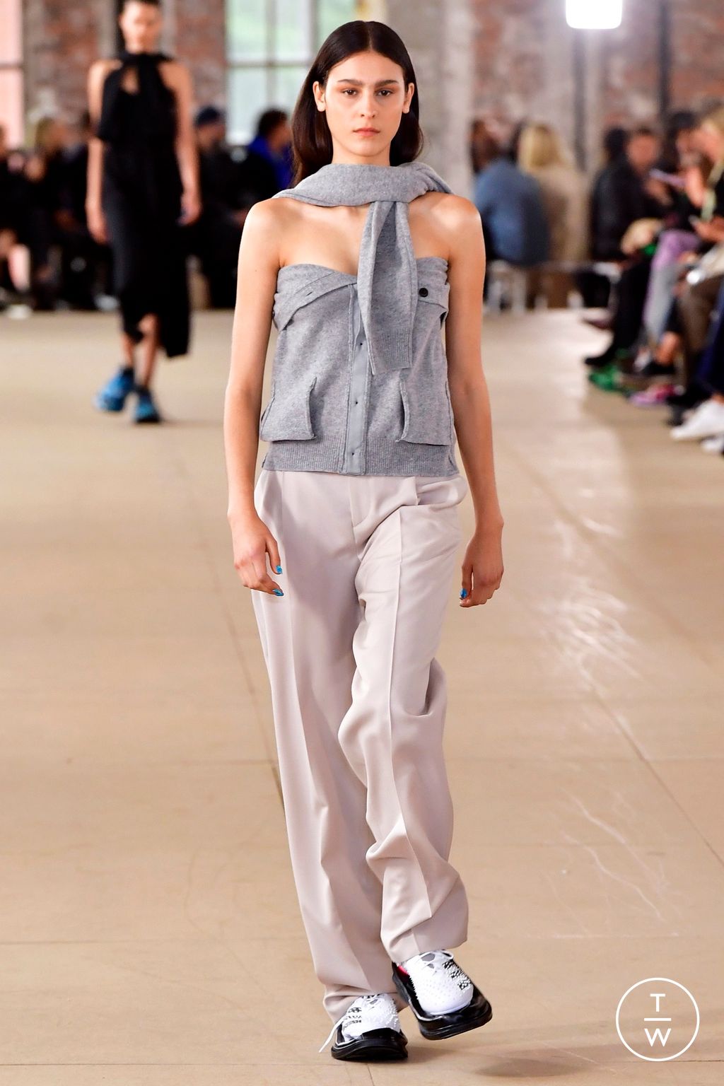 Fashion Week Paris Spring/Summer 2023 look 14 from the Botter collection womenswear