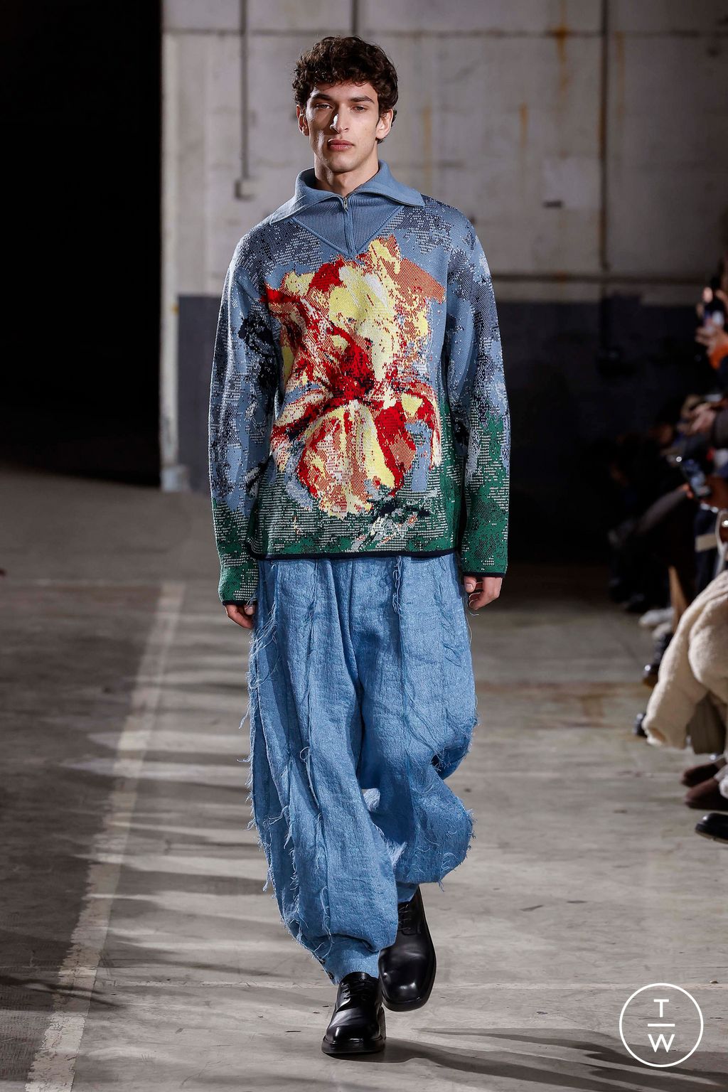 Fashion Week Paris Fall/Winter 2023 look 24 de la collection TAAKK menswear
