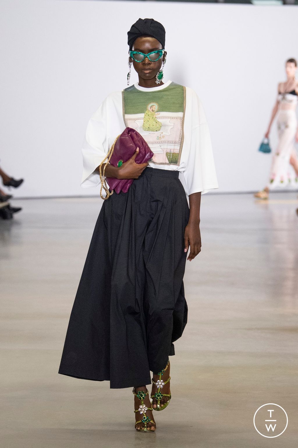 Fashion Week Paris Spring/Summer 2023 look 18 de la collection Giambattista Valli womenswear