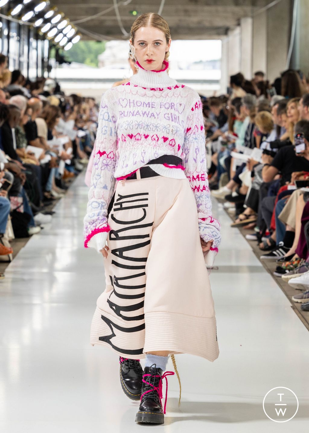 Fashion Week Paris Spring/Summer 2024 look 98 de la collection IFM PARIS menswear