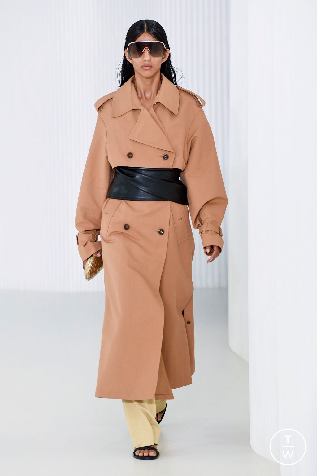 Fashion Week New York Spring/Summer 2023 look 4 de la collection Simkhai womenswear