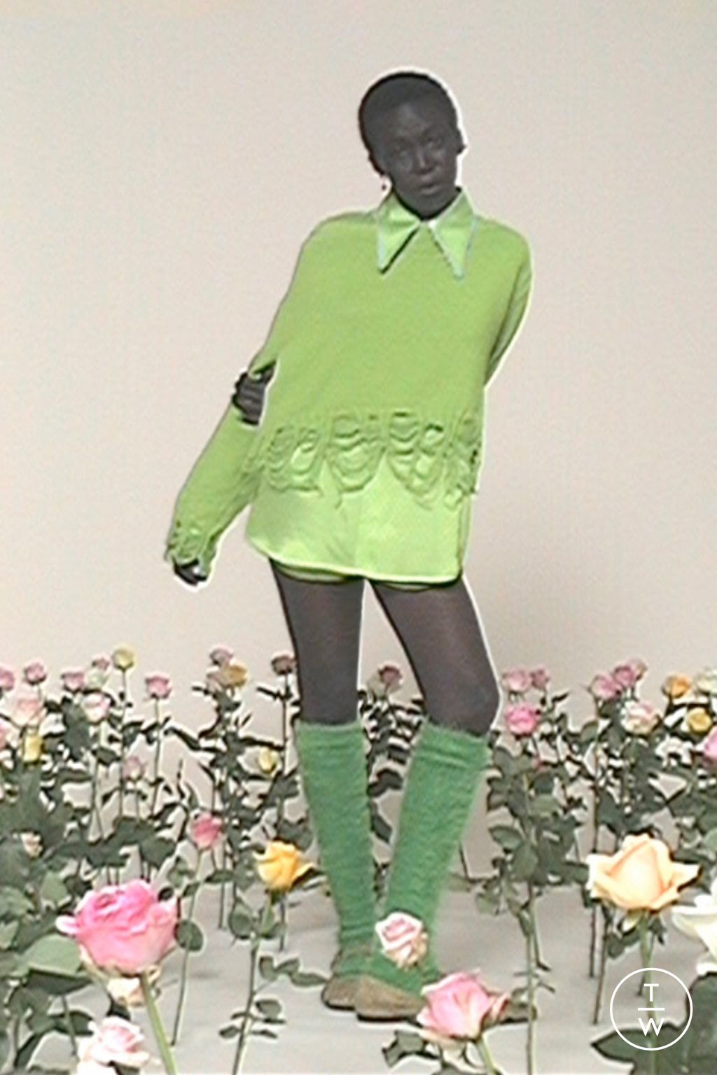 Fashion Week Paris Spring/Summer 2023 look 9 de la collection Acne Studios menswear