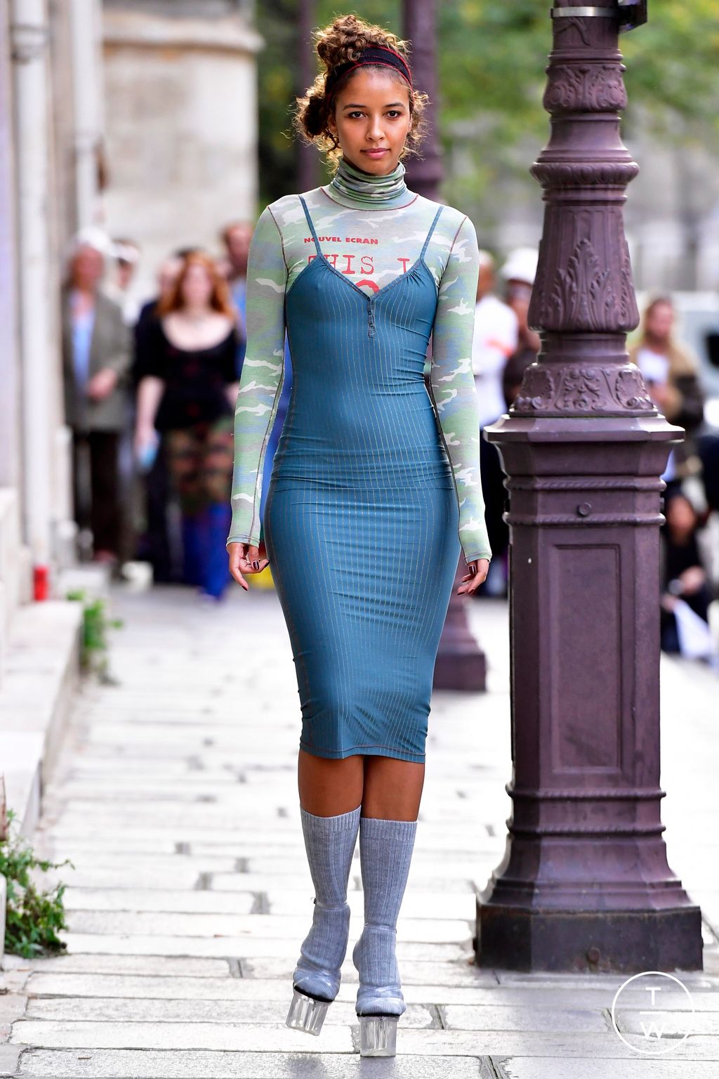 Fashion Week Paris Spring/Summer 2023 look 18 from the Xuly Bët collection 女装