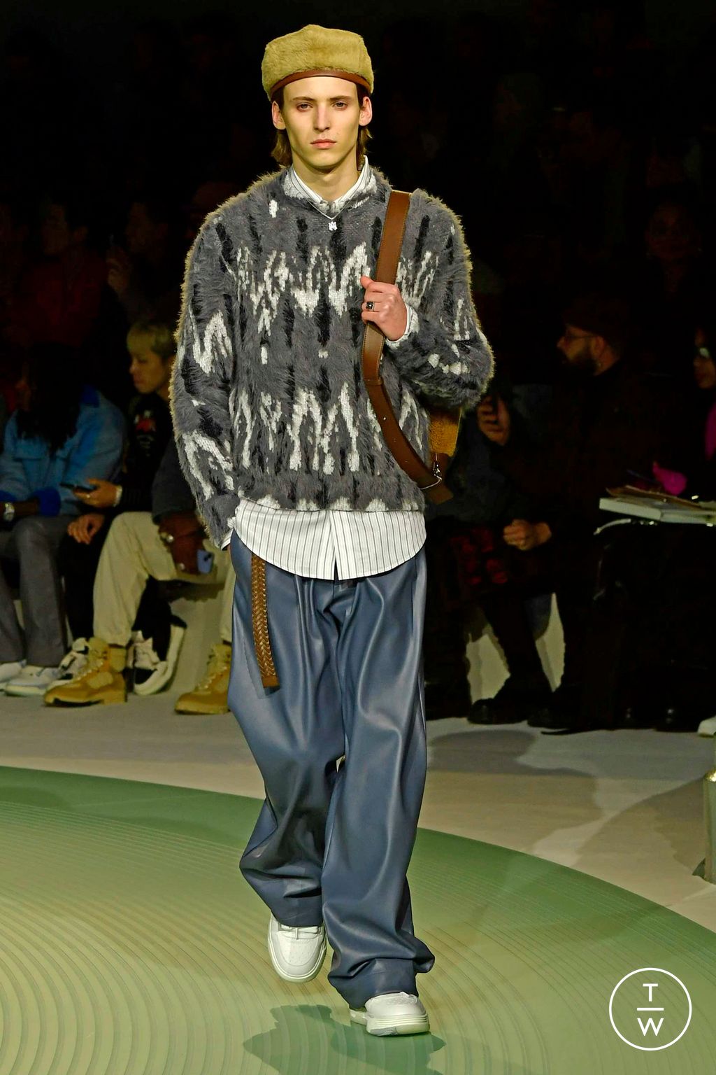 Fashion Week Paris Fall/Winter 2023 look 18 from the Amiri collection 男装