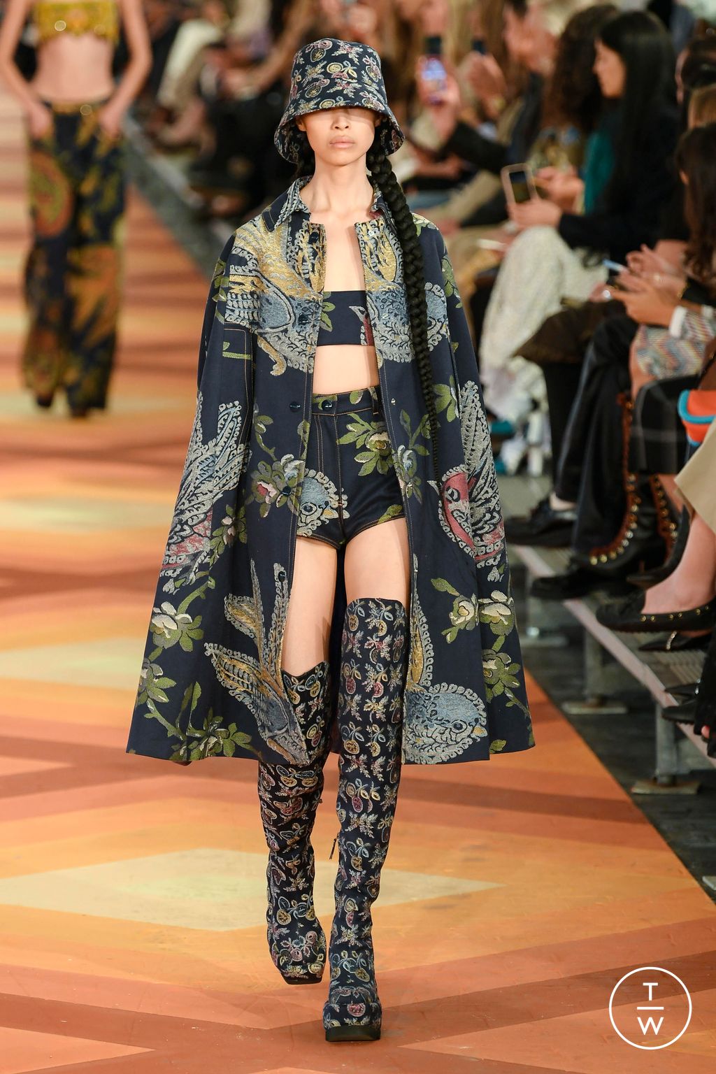 Fashion Week Milan Spring/Summer 2023 look 4 de la collection Etro womenswear