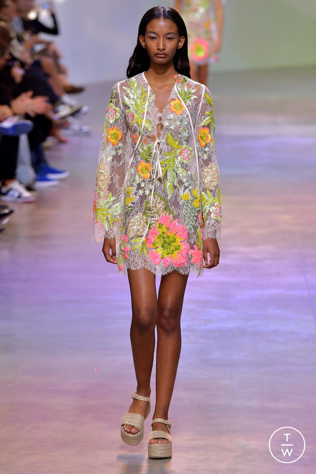 Fashion Week Paris Spring/Summer 2023 look 41 from the Elie Saab collection 女装