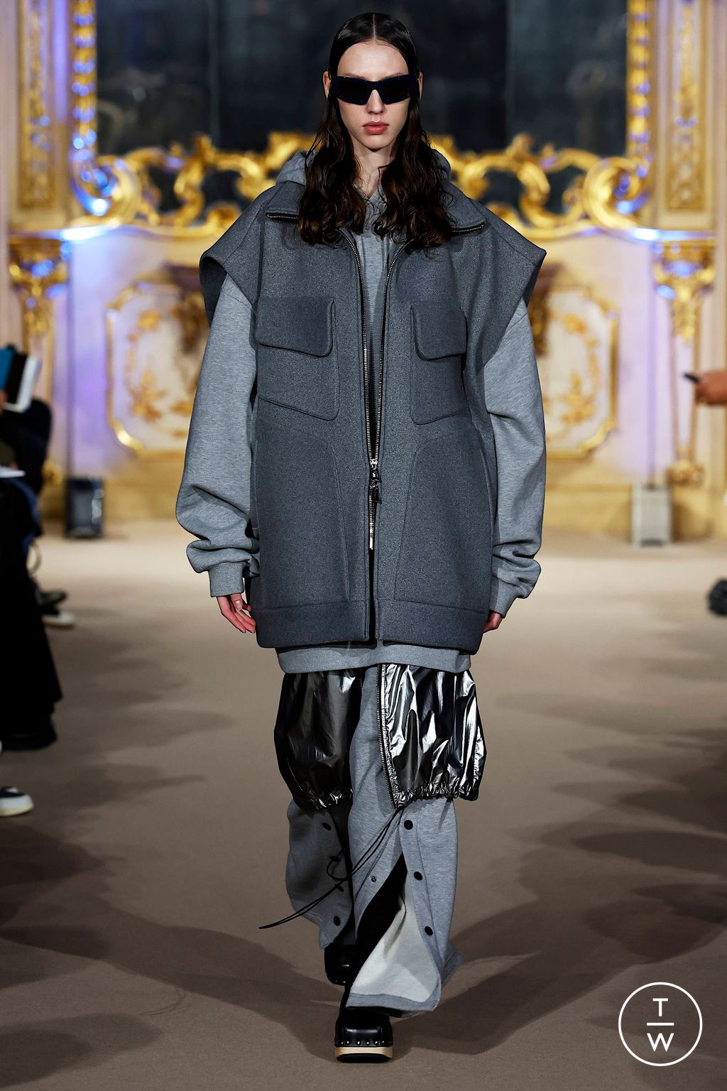 Fashion Week Milan Fall/Winter 2023 look 14 de la collection Dhruv-Kapoor menswear