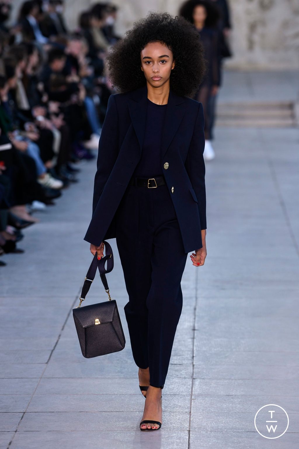 Fashion Week Paris Spring/Summer 2023 look 34 from the Akris collection womenswear