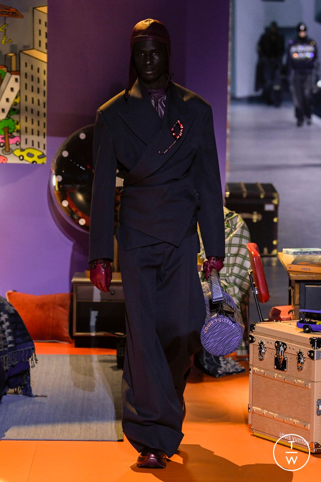 Fashion Week Paris Fall/Winter 2023 look 44 from the Louis Vuitton collection menswear