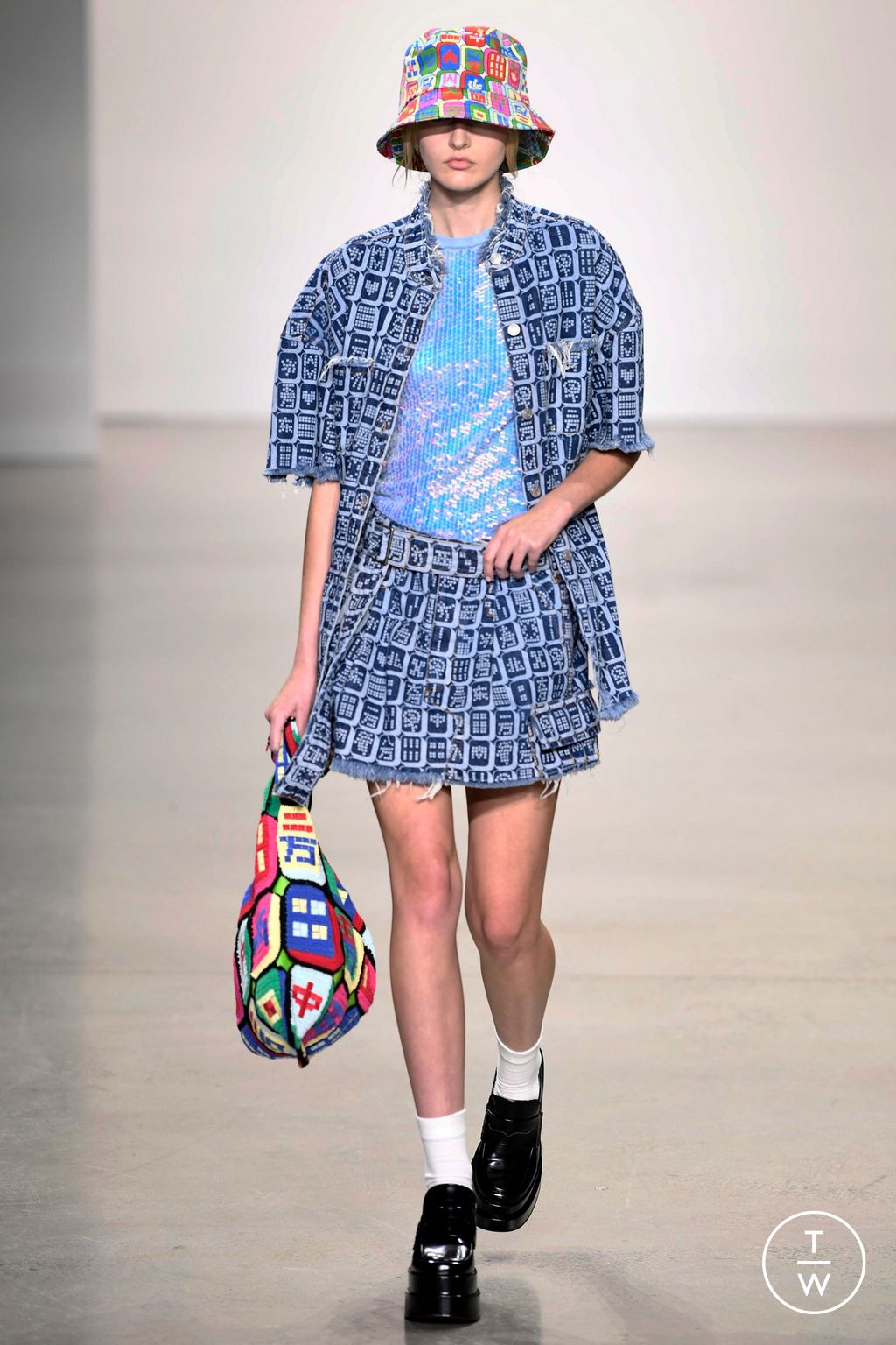 Fashion Week New York Spring/Summer 2023 look 7 from the Vivienne Tam collection womenswear
