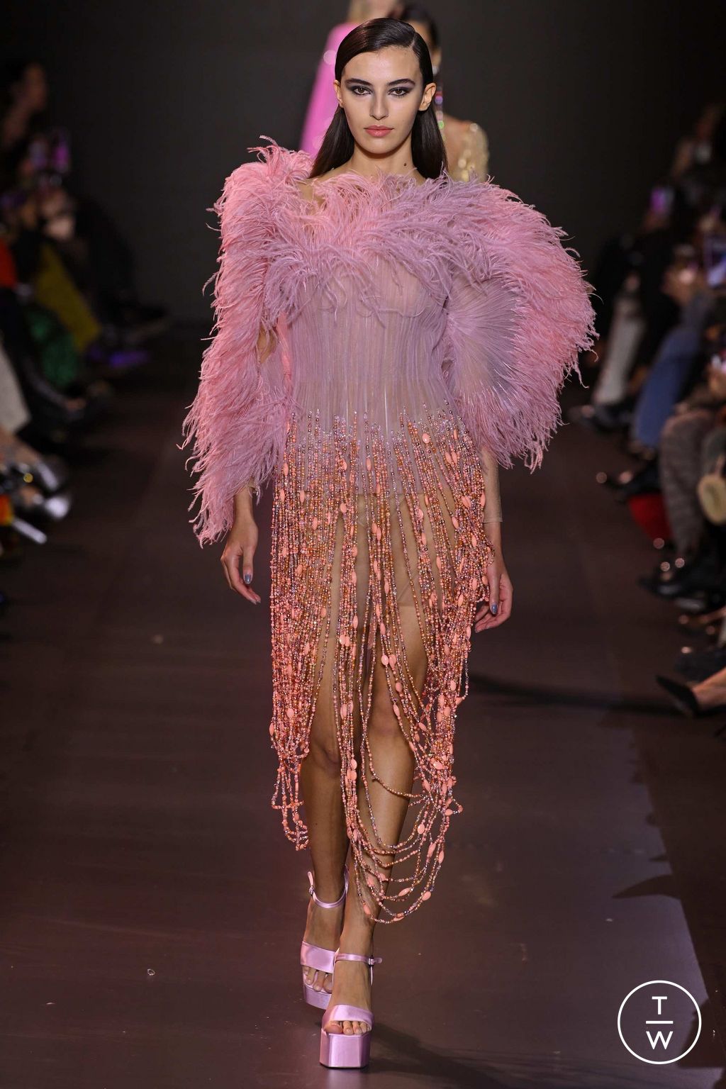 Fashion Week Paris Spring/Summer 2023 look 60 from the Georges Hobeika collection 高级定制
